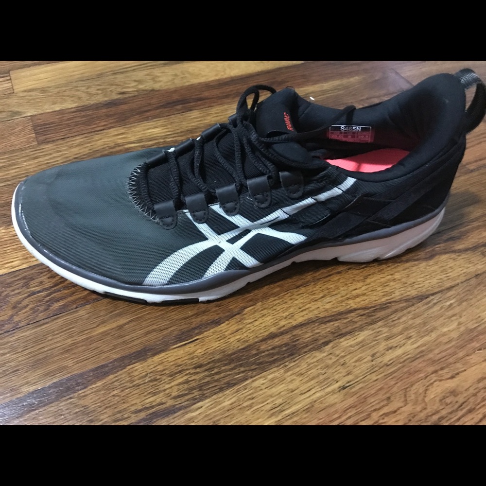 Asics training shoe